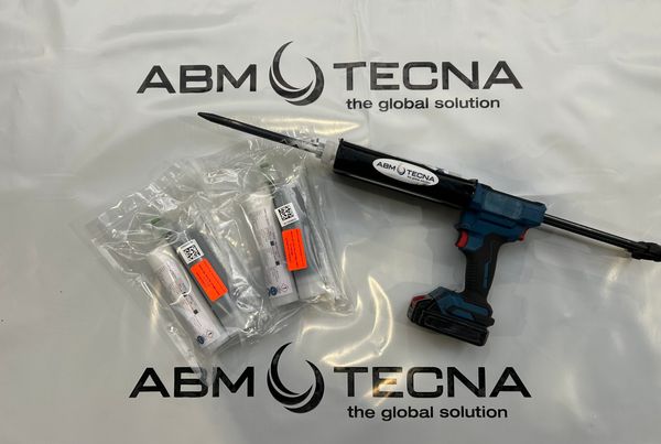 Kit de réparation à froid de bande transporteuse : cartouches PRS 1.5 et pistolet sans fil sur bâche ABM TECNA