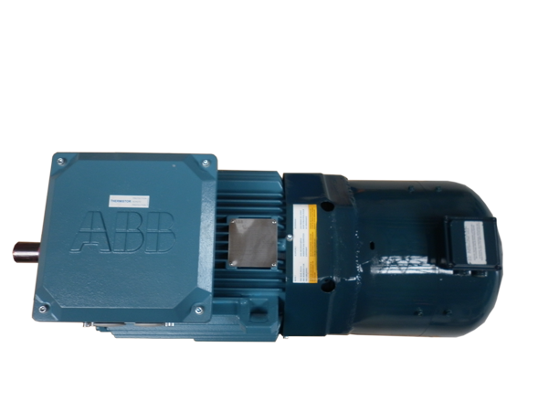 ABB-motor van bovenaf: klemmenkast met ABB-opdruk, as links, ventilatiebehuizing rechts
