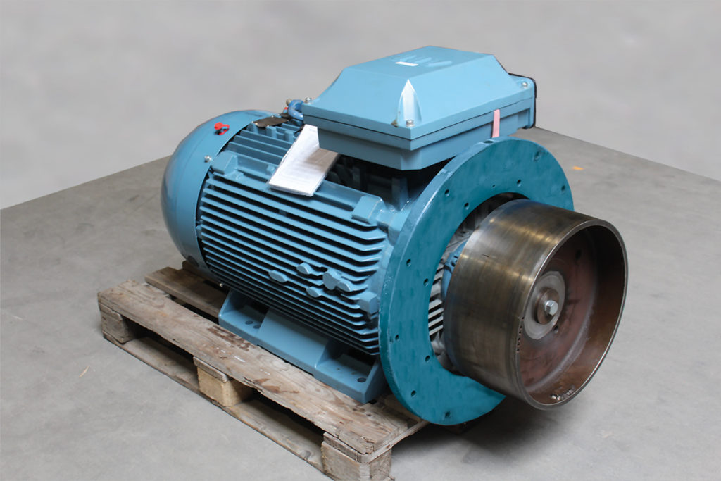 Réparation d'un moteur ABB